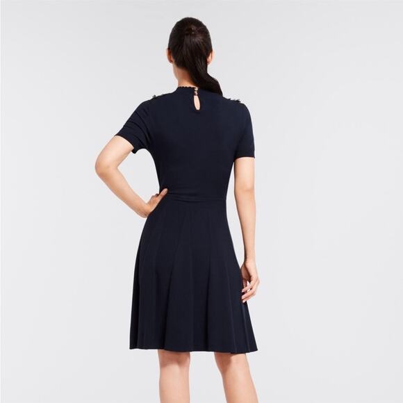NWT Draper James Navy Fleurette Sweater Knit Fit and Flare Dress M - Picture 4 of 11